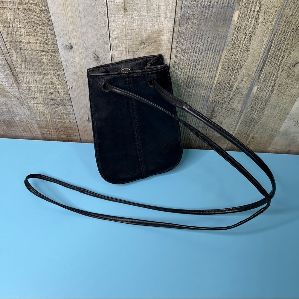 9 & Co. Black Leather Pouch 8-1/2”x6”x2” with Snap Closure and Long Strap 28” - Picture 2 of 7